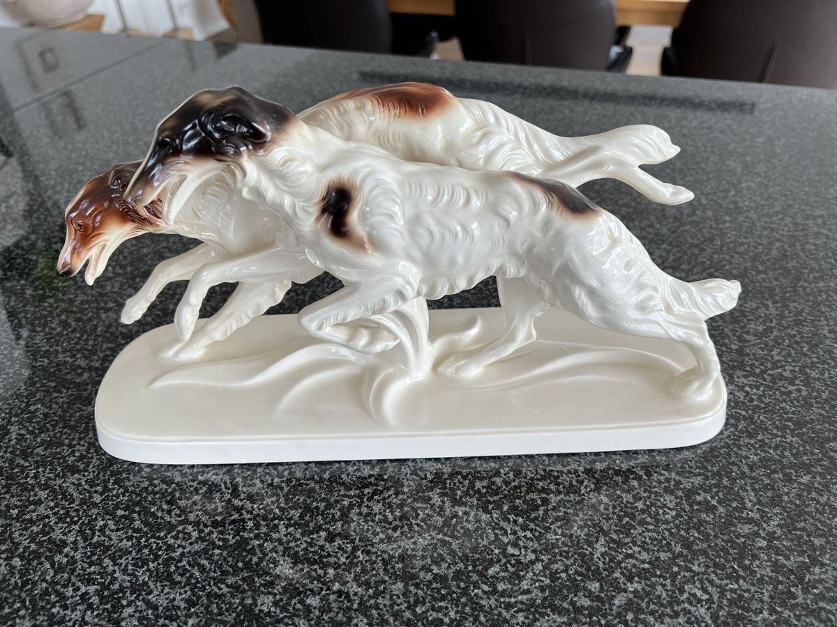 Statuette: Wunderschöne Barsoi – Usato da Döttingen venduto da Steinklopferin