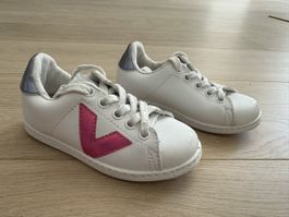 Baskets sneakers Victoria taille 27 blanches rose gris porté