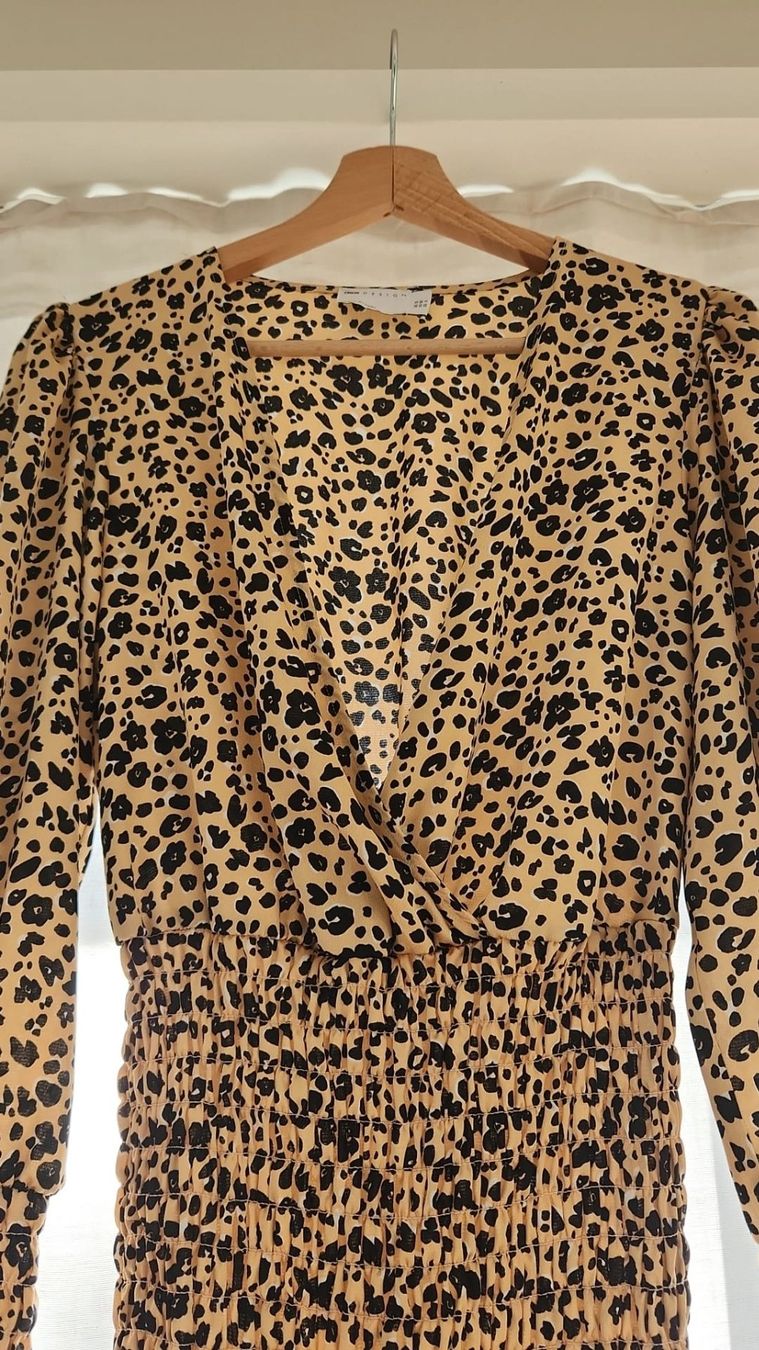 Asos Vestiti: Schöne Asos Design satin leopard Kleid! – Usato da Zürich venduto da syl_bhd2