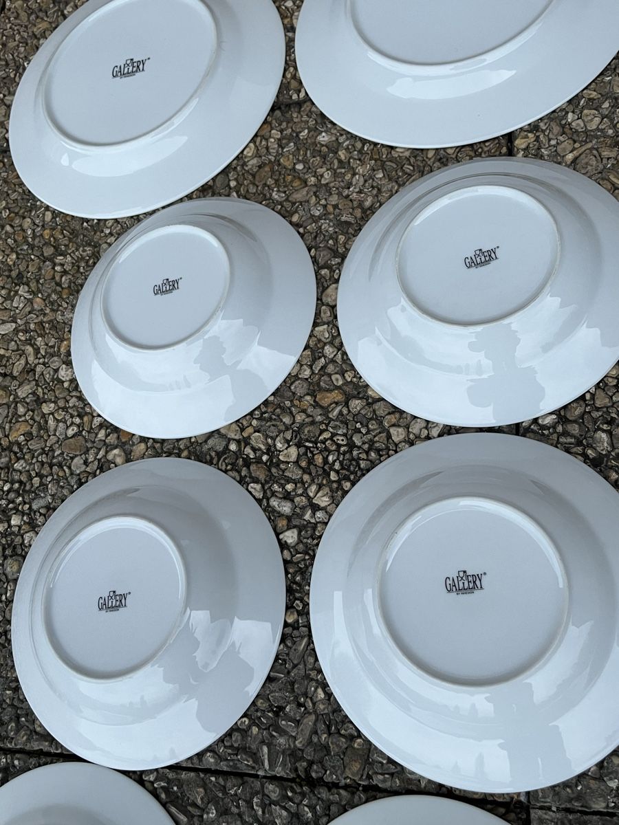 Set di piatti: Service de table Gallery by Inhesion motif vache – Usato da La Tour-de-Peilz venduto da Pansy02 6
