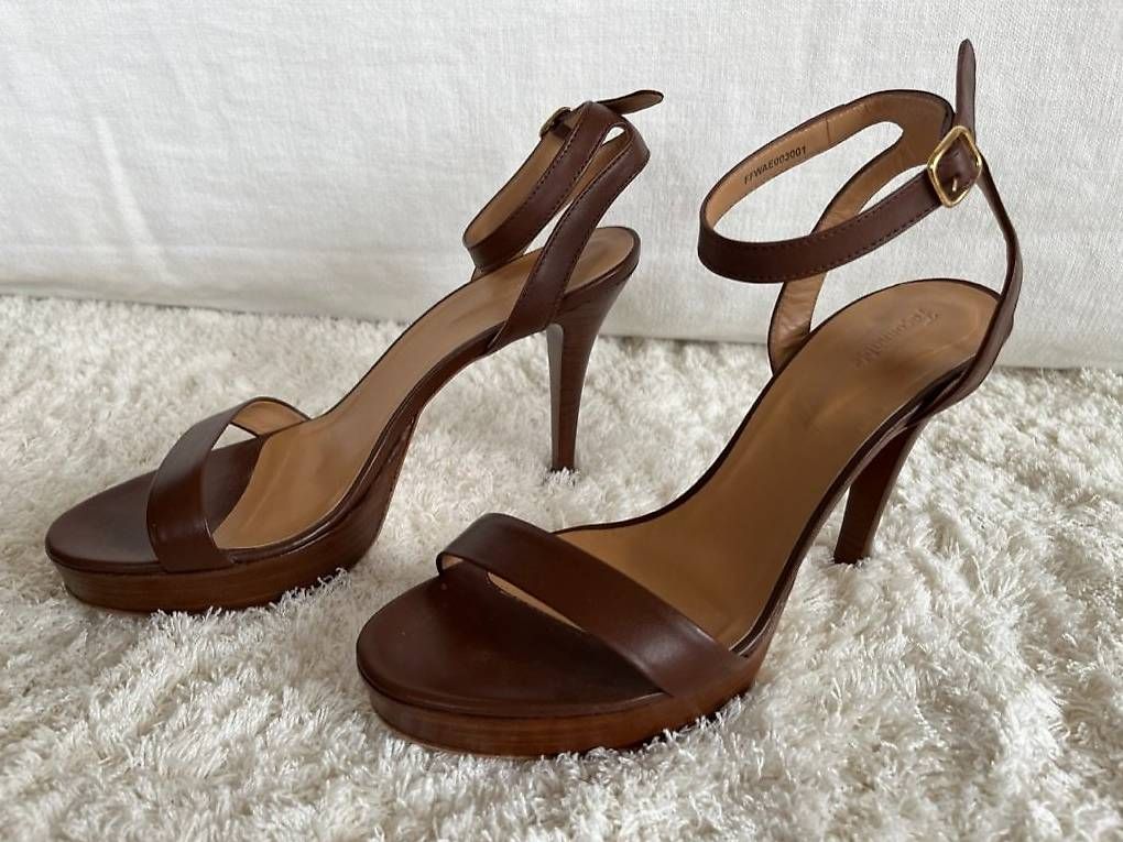 Scarpe da donna: Sandales élégantes plateforme Façonnables – Usato da Lausanne venduto da Chandolin