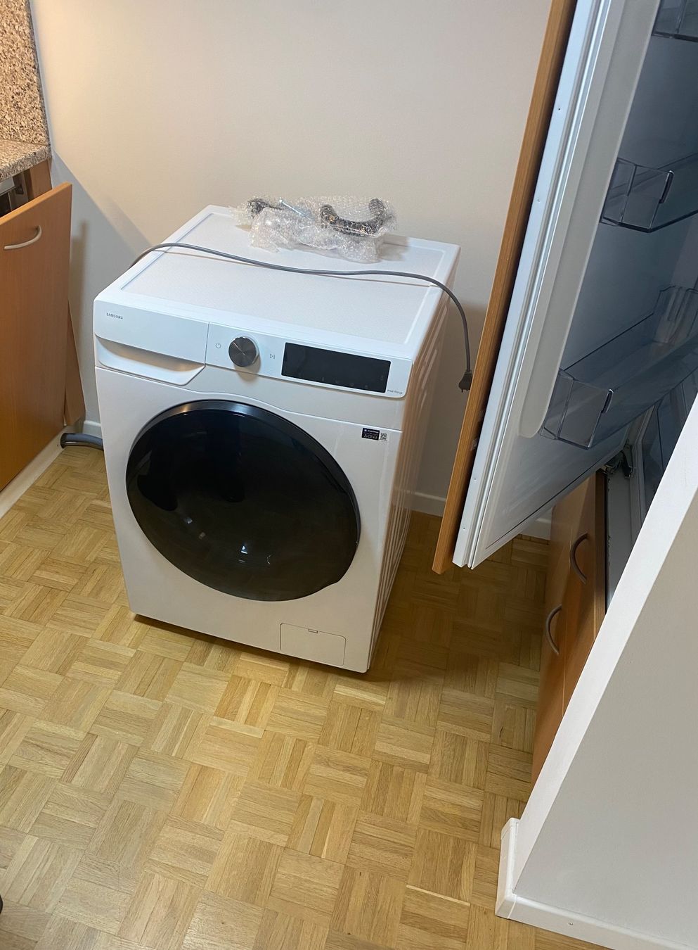 Samsung Lavatrici: Samsung WD6400 Waschmaschine / Trockner – Usato da Kloten venduto da d-blublu