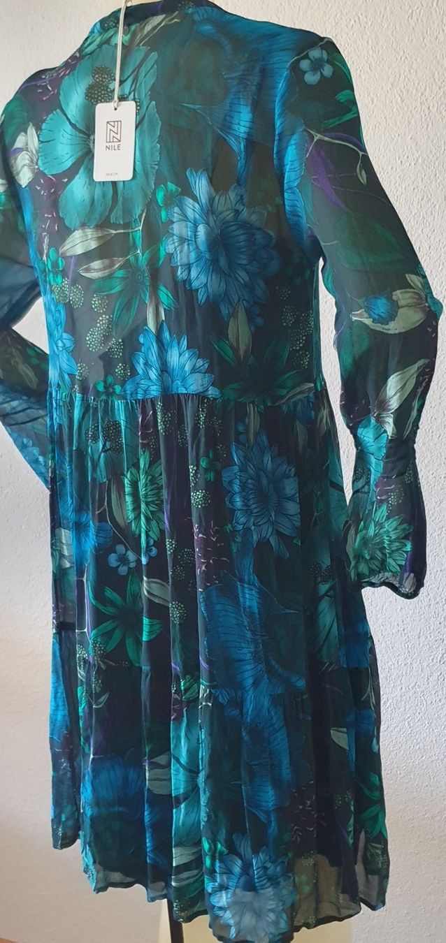 Nile Kleider: NILE Kleid grS, NEU, Viskose – Neu und originalverpackt aus Niederbipp von blu_jw7r 4