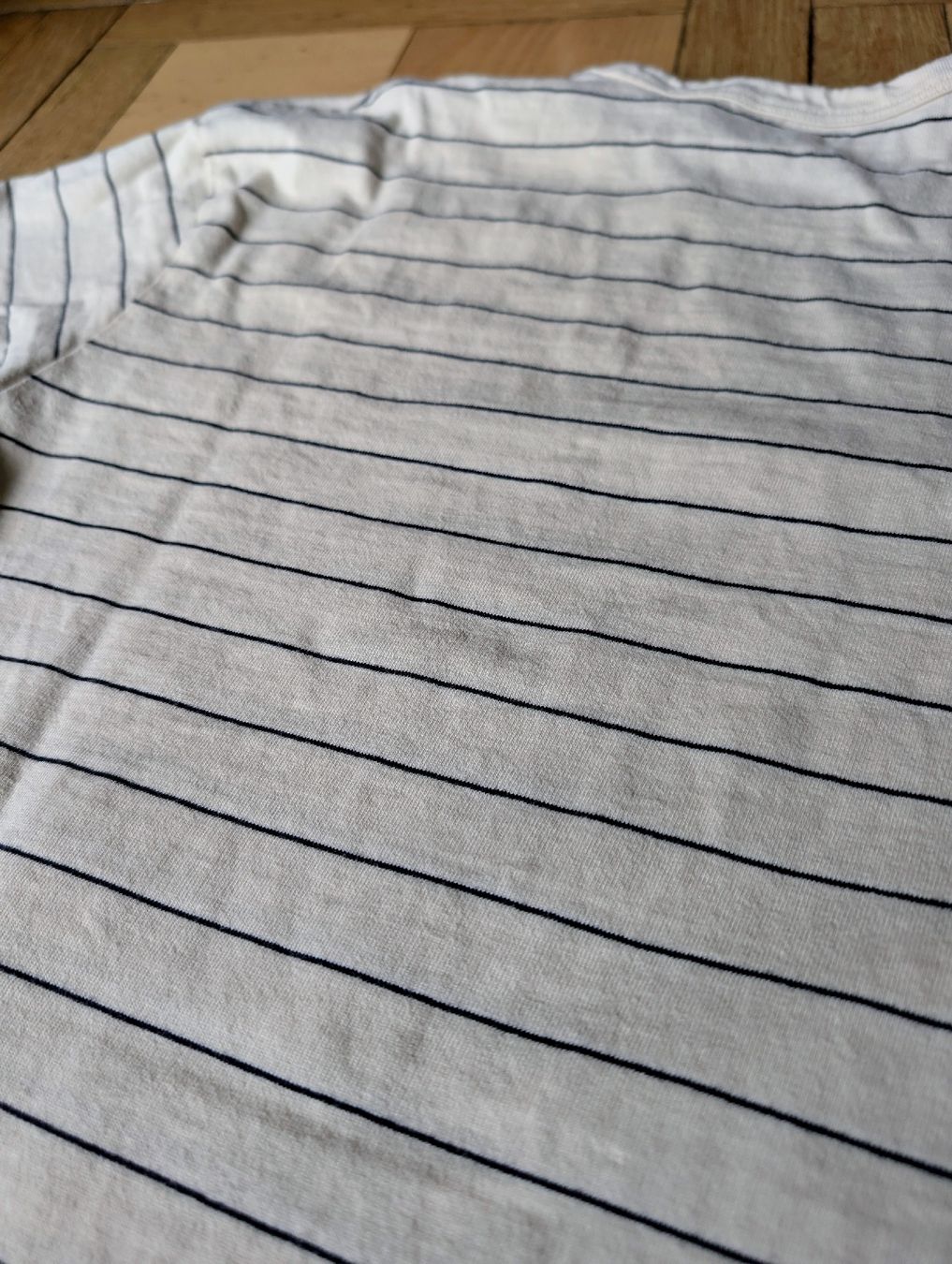 Massimo Dutti T-shirt: Massimo Dutti Tshirt Grösse S beige-schwarz gestreift – Usato da Zürich venduto da Hedkandi 3