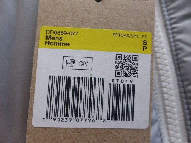Nike Gilets: Nike Sport  Freizeit Weste, Men, Gr. S, neu – Neuf avec emballage d'origine à Chur par Jacky17 6