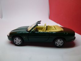 Jaguar XKB - Cabrio grün - von Schuco    %%SALE%%