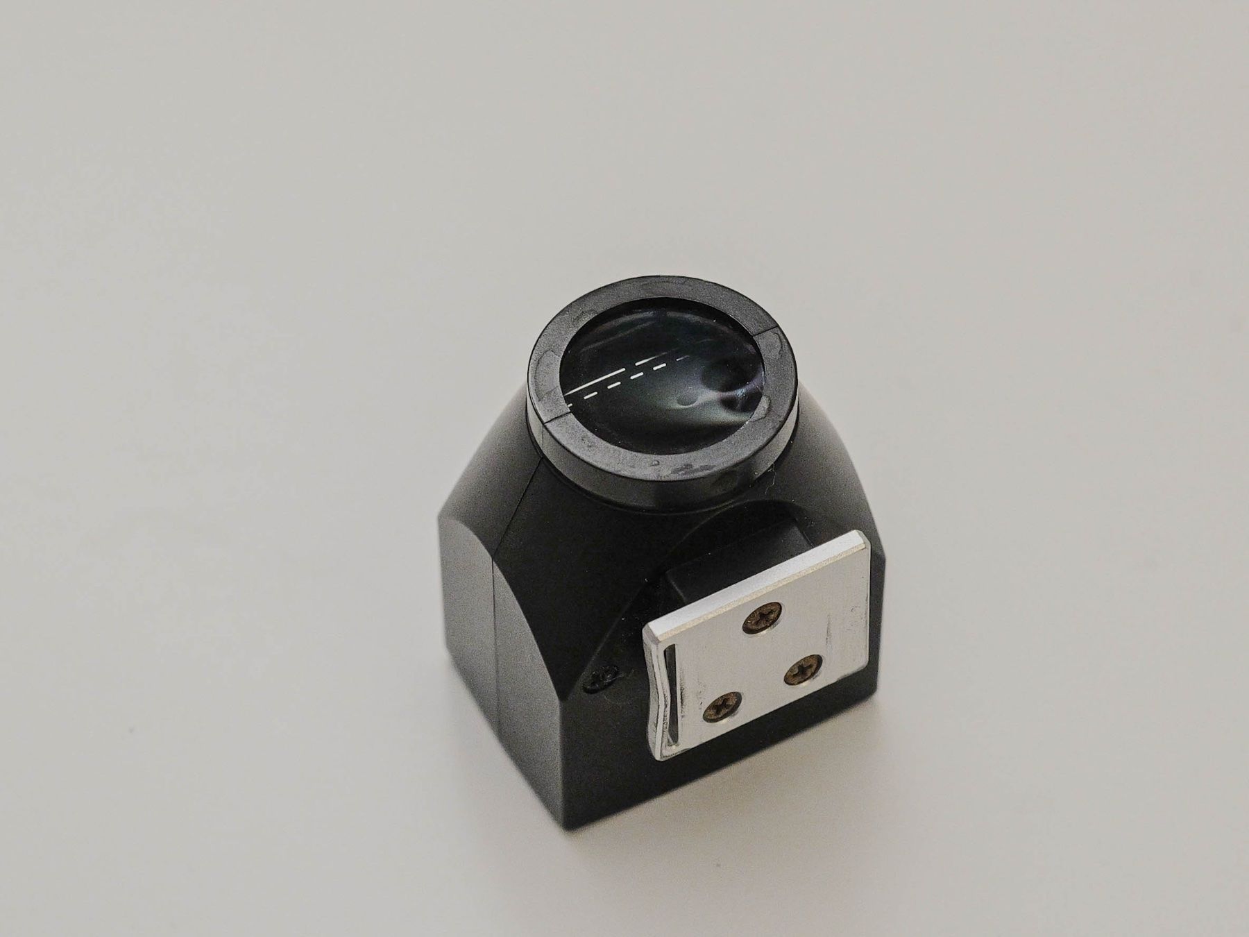 Leica Obiettivi: Leica Spiegelsucher Sucher 36mm mit Etui – Usato da Oeschgen venduto da misternein 3