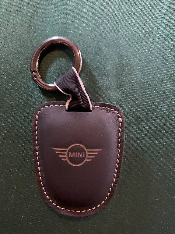 Porte-clés: Mini Schlüsselanhänger  – D'occasion à Gränichen par Xbertone