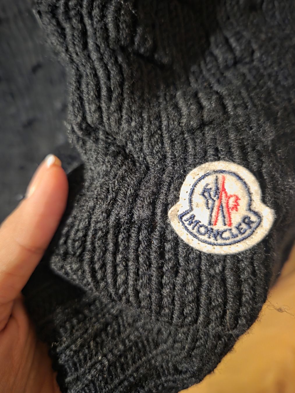 Moncler Autres vêtements femmes: moncler – D'occasion à Thal par siri_speaks 1