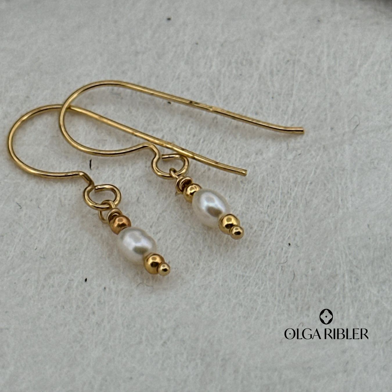 Olga Ribler Ohrringe & -stecker: Sterling Silber 925 Ohrringe mit kleinen Perlen – Neu (gemäss Beschreibung) aus Luzern von Schmuckoutlet 2