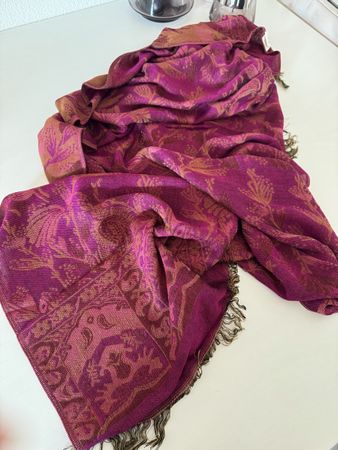 Wunderschöner Schal Pink/Goldtöne