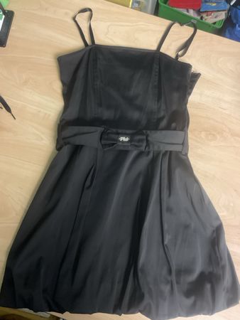 Sommerkleid/Cocktailkleid schwarz Gr.38 mit Gürtel neuwertig