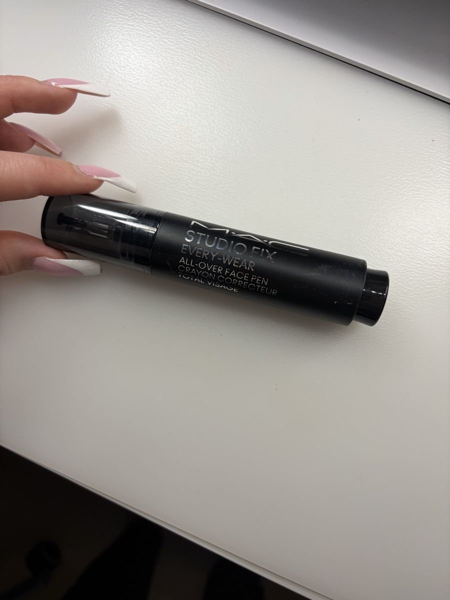 Mac Cosmetics Make-up: MAC Studio Fix All-Over Face Pen NC25 - Flawless Finish! – Nuovo e nell'imballaggio originale da Merenschwand venduto da selenaaneles 1