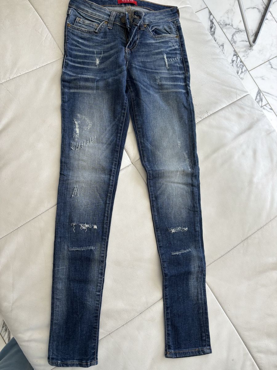 Guess Jeans: Guess Jeans blau – Usato da Sulzbach venduto da dfrey25