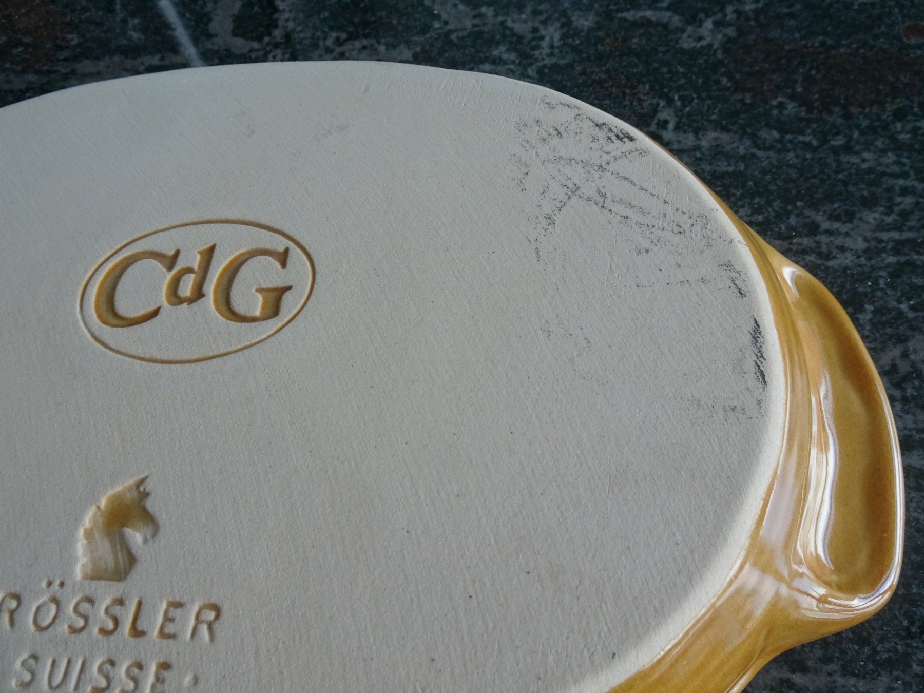 Rössler Teglie da forno: Rössler Braun-Caramel Gratinform /  NEU  Vintage – Nuovo (secondo la descrizione) da Zürich venduto da Roulet 7