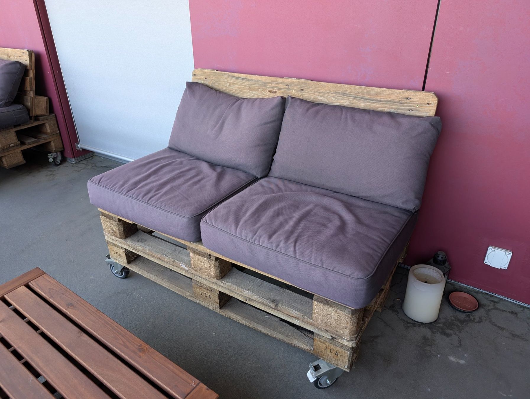 Palettes: Balkonlounge / Palettenmodule – D'occasion à Zürich par X2Julian