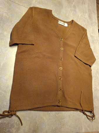 Pull manches courtes taille 40/42 marque Women's 45% coton