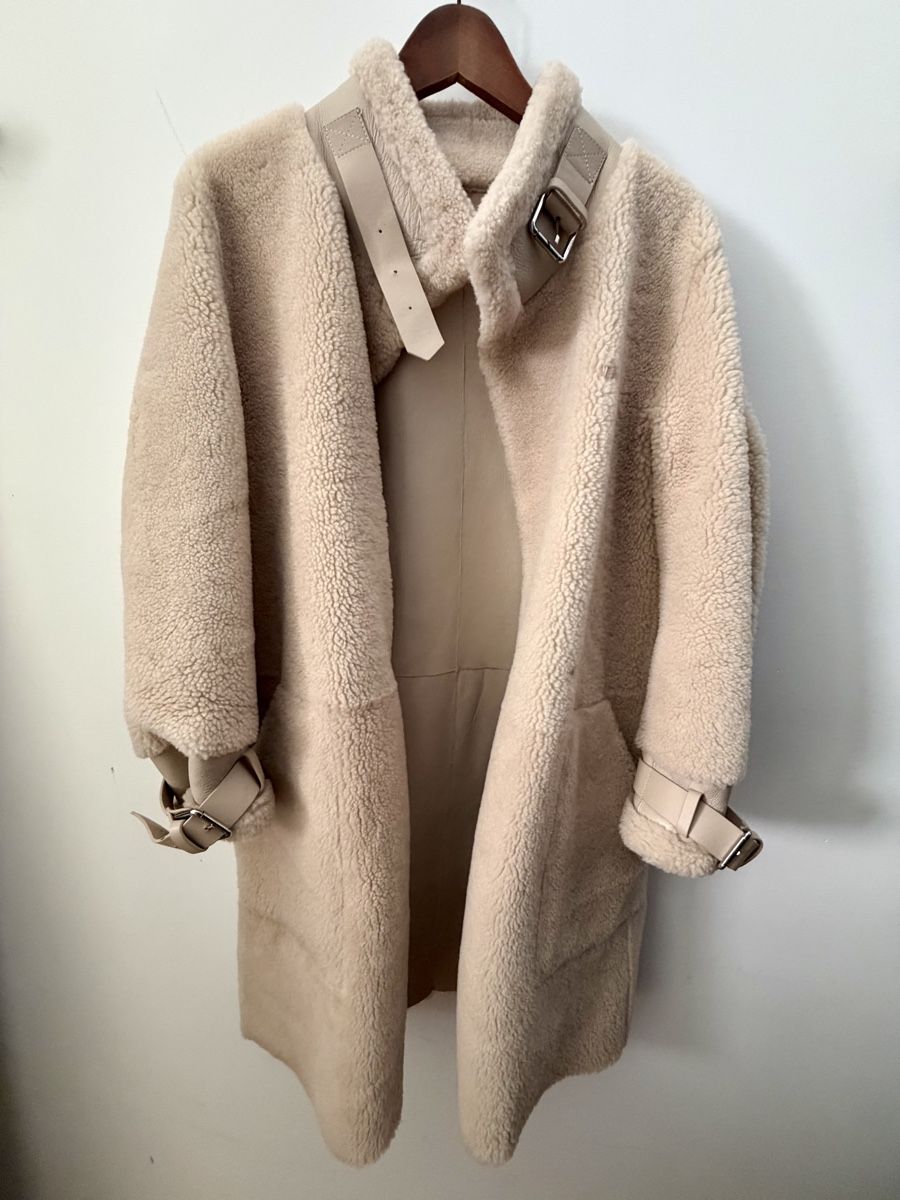 Maje Mäntel: MAJE lamb shearling coat S – Gebraucht aus Steinhausen von Stylelene14 1