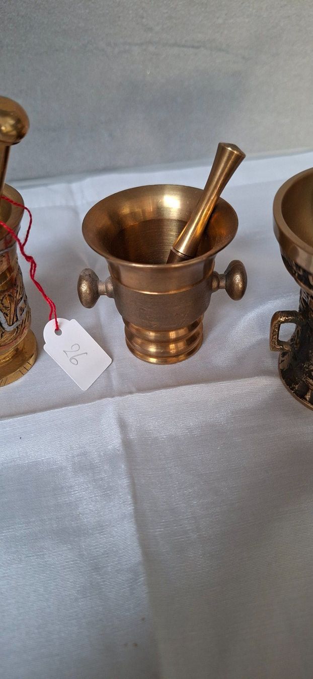 Altro per cucinare: 4 Stück Messing Mörser mit Stössel – Usato da Möhlin venduto da teddybaer8 2