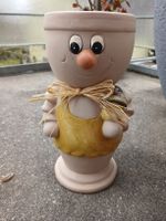 Whimsical Spring Pot stand - A touch of fun for your home!