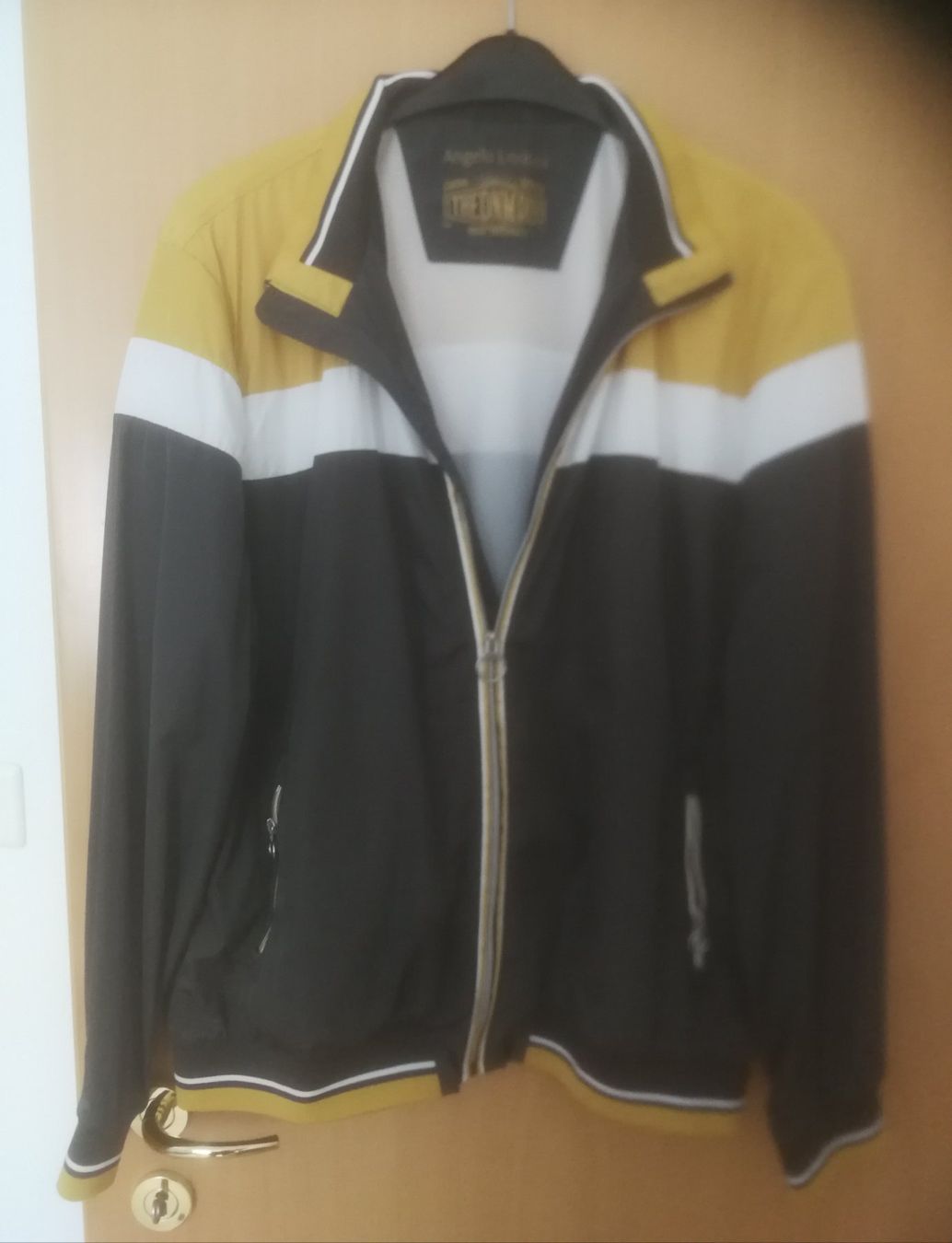 Giacche: Herren Jacke, Grösse XL – Nuovo (secondo la descrizione) da Rorschach venduto da Roberto.M