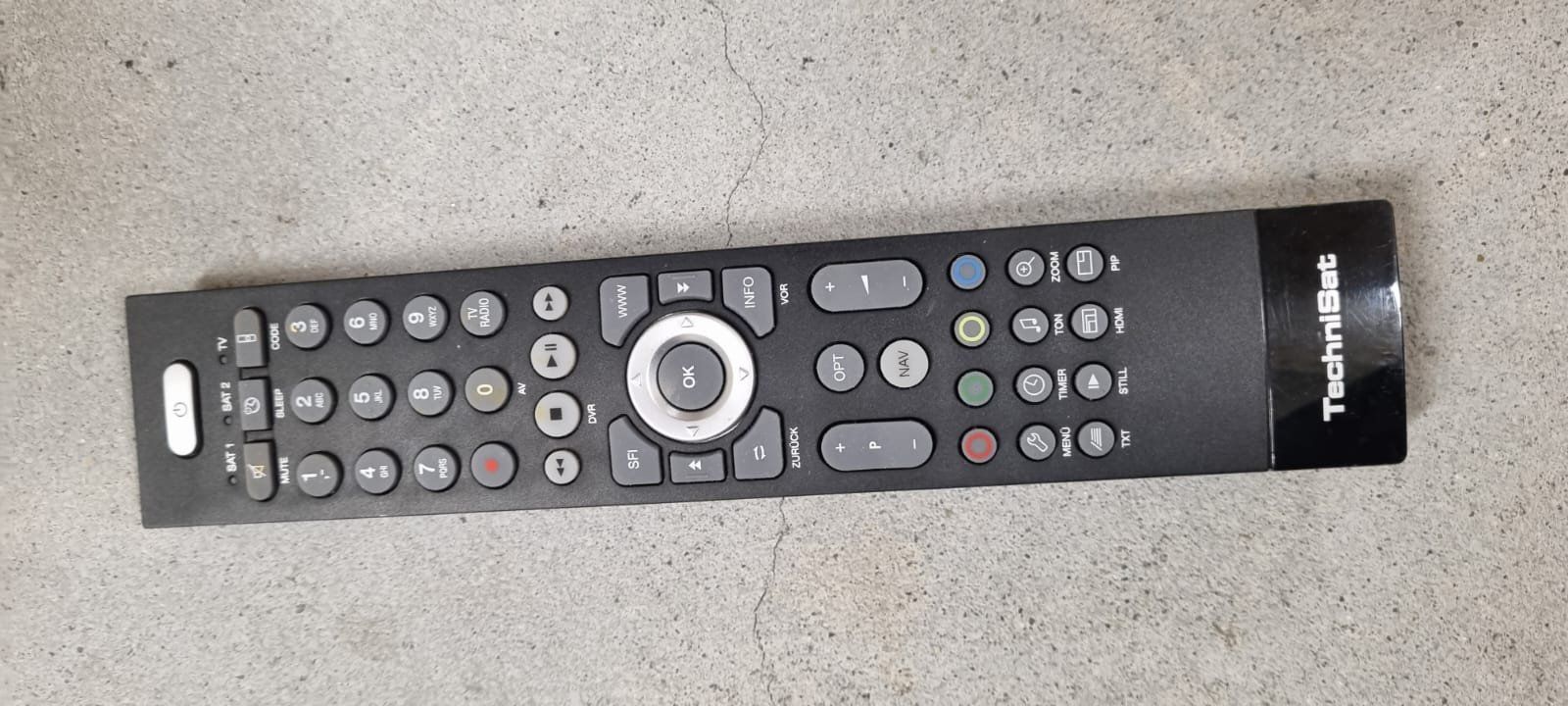 Televisori: Fernseher Technisat - Techniplus Isio 32 - téléviseur – Usato da Spiegel b. Bern venduto da ale_x59l 3