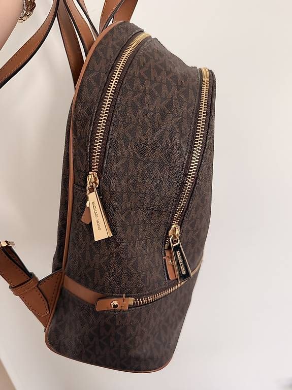 Rucksäcke: Michael Kors Rucksack – Gebraucht aus Neuenegg von sina.lndr 3