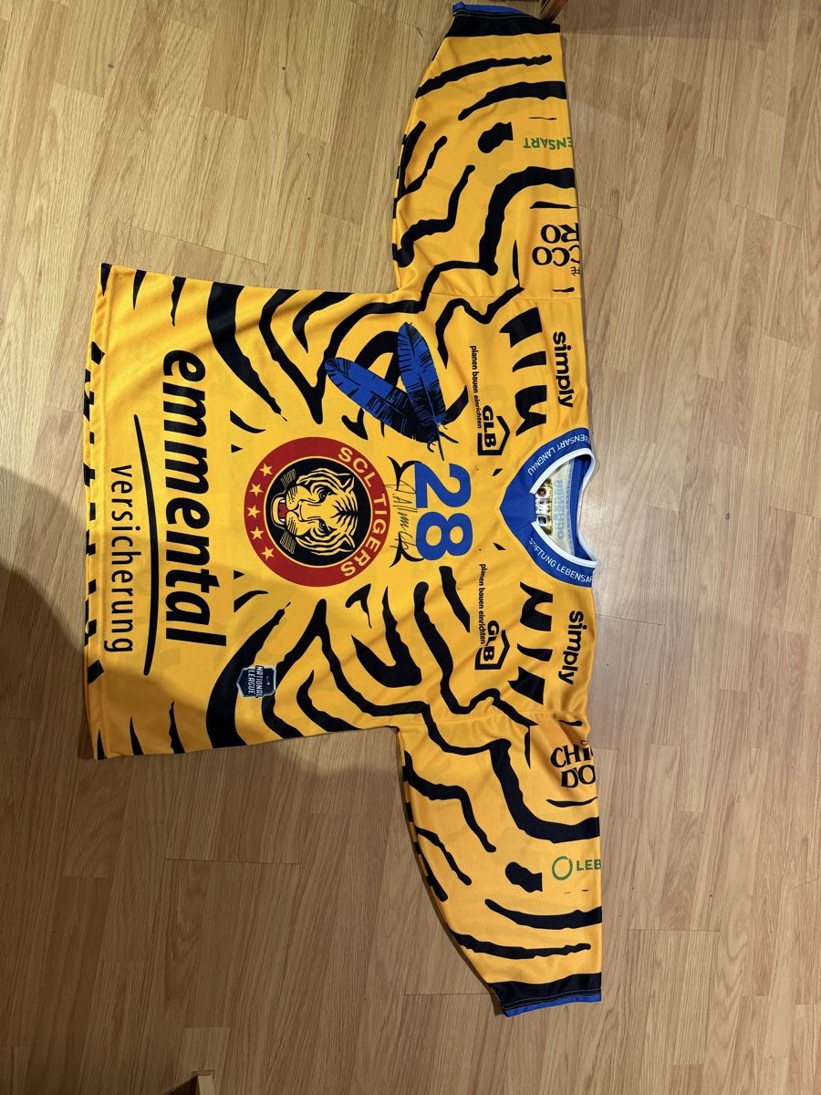 Leibchen & Hosen: Scl Tigers Trikot  – Gebraucht aus Zollbrück von leh_6ytw 1