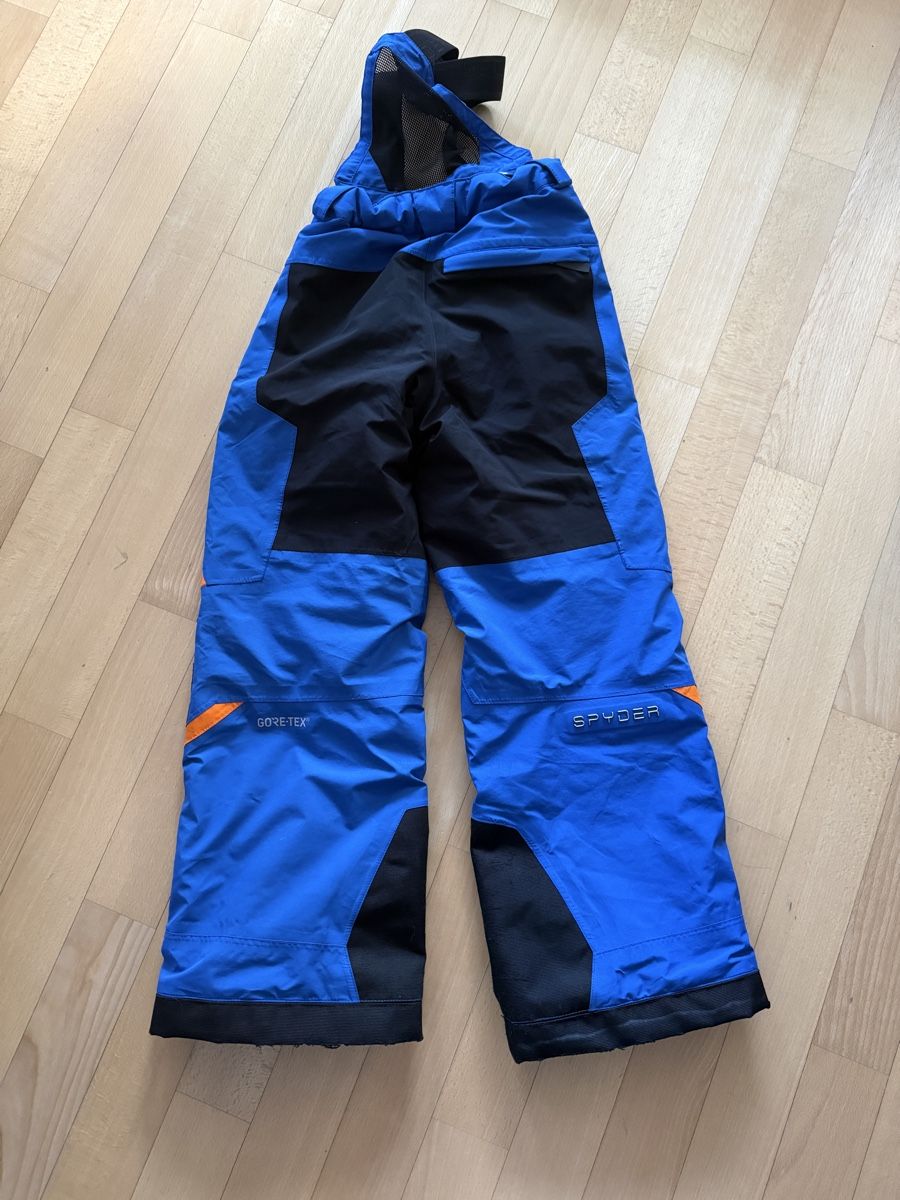 Spyder Pantalons: Spyder Skihose Gr.8 – D'occasion à Hinwil par PlantsbyChe 1