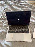 Apple MacBook Pro  2019 très bon etat 