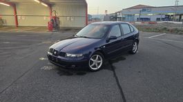 Seat Leon 1.8T 20V 180 ch – boîte manuelle – 2001 – 243'000
