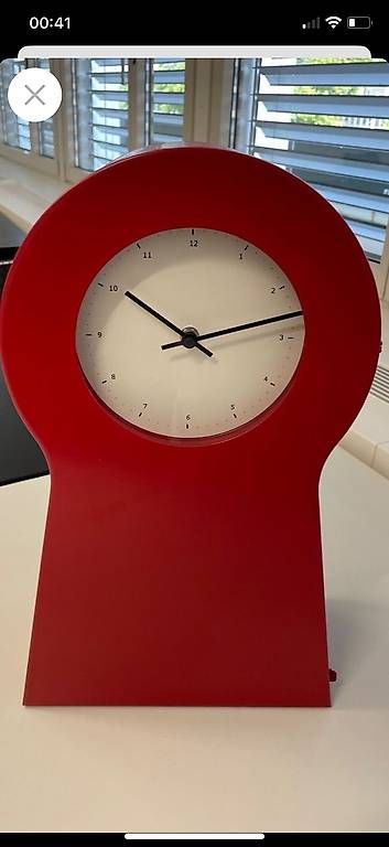 Orologi: Uhr mit Schränkchen aus Metall. – Usato da Effretikon venduto da Bianchina2 3