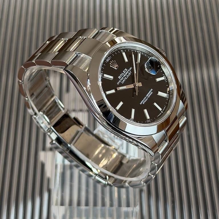 Montres: Rolex Datejust 41mm 126300 – D'occasion à Genève par minty.watches 2