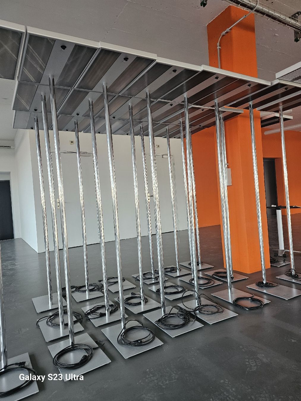 Lampade: 20 stehlampe Bewegungssensor !!Top Zustand!! – Usato da Dübendorf venduto da RDK8600 1