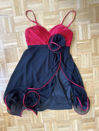 Cocktailkleid Schwarz rot