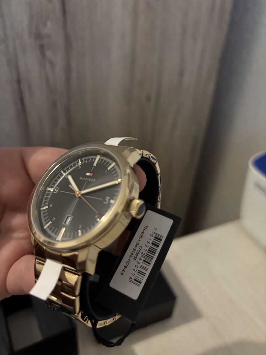 Tommy Hilfiger Orologi: Montre Tommy Hilfiger doré  – Nuovo e nell'imballaggio originale da Genève venduto da tre_pr6f 2