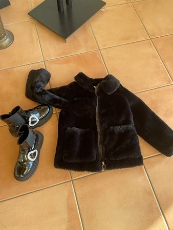 Fille 6-8 ans manteau, bottes 33 Zara Versand möglich/Envoi
