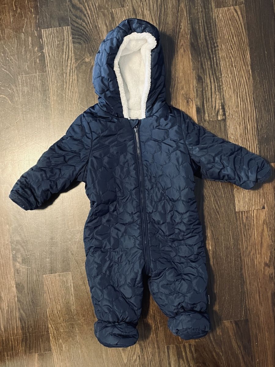 Completi: Baby Winteroverall Gr. 62 – Usato da Allschwil venduto da alberlin89