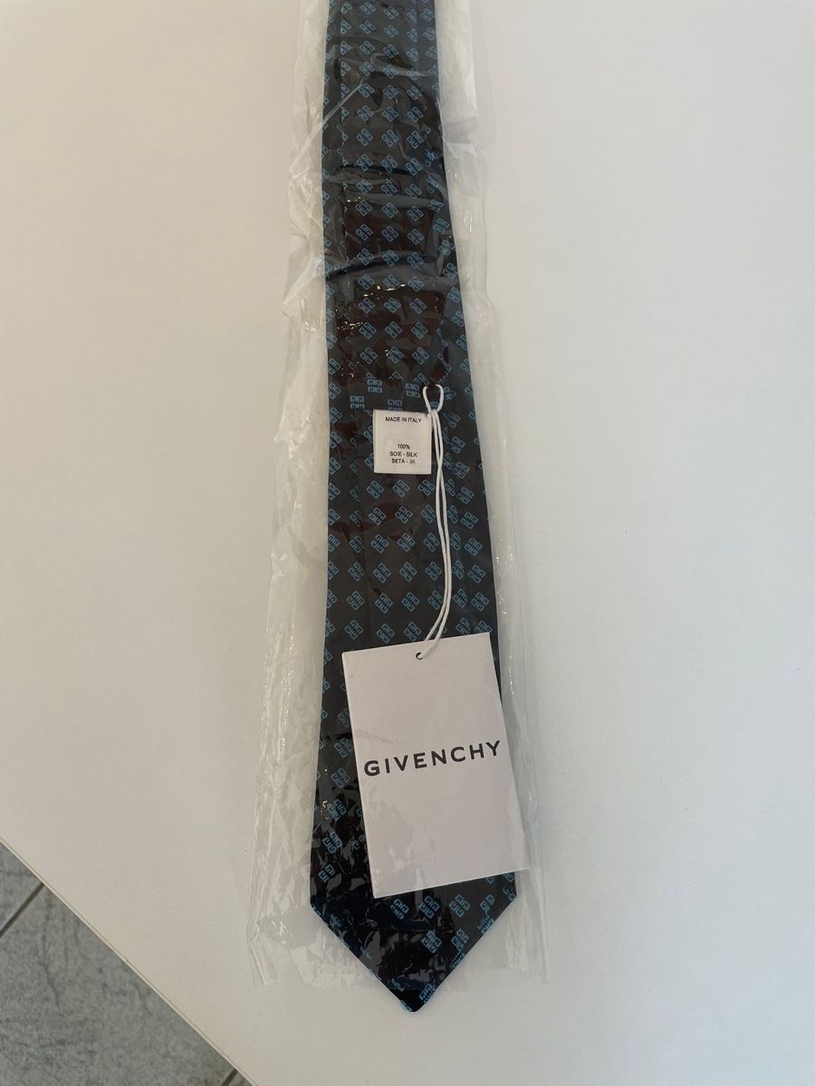 Givenchy Cravatte: Givenchy Krawatte Seide Neu – Nuovo (secondo la descrizione) da Basel venduto da Ch2005 8
