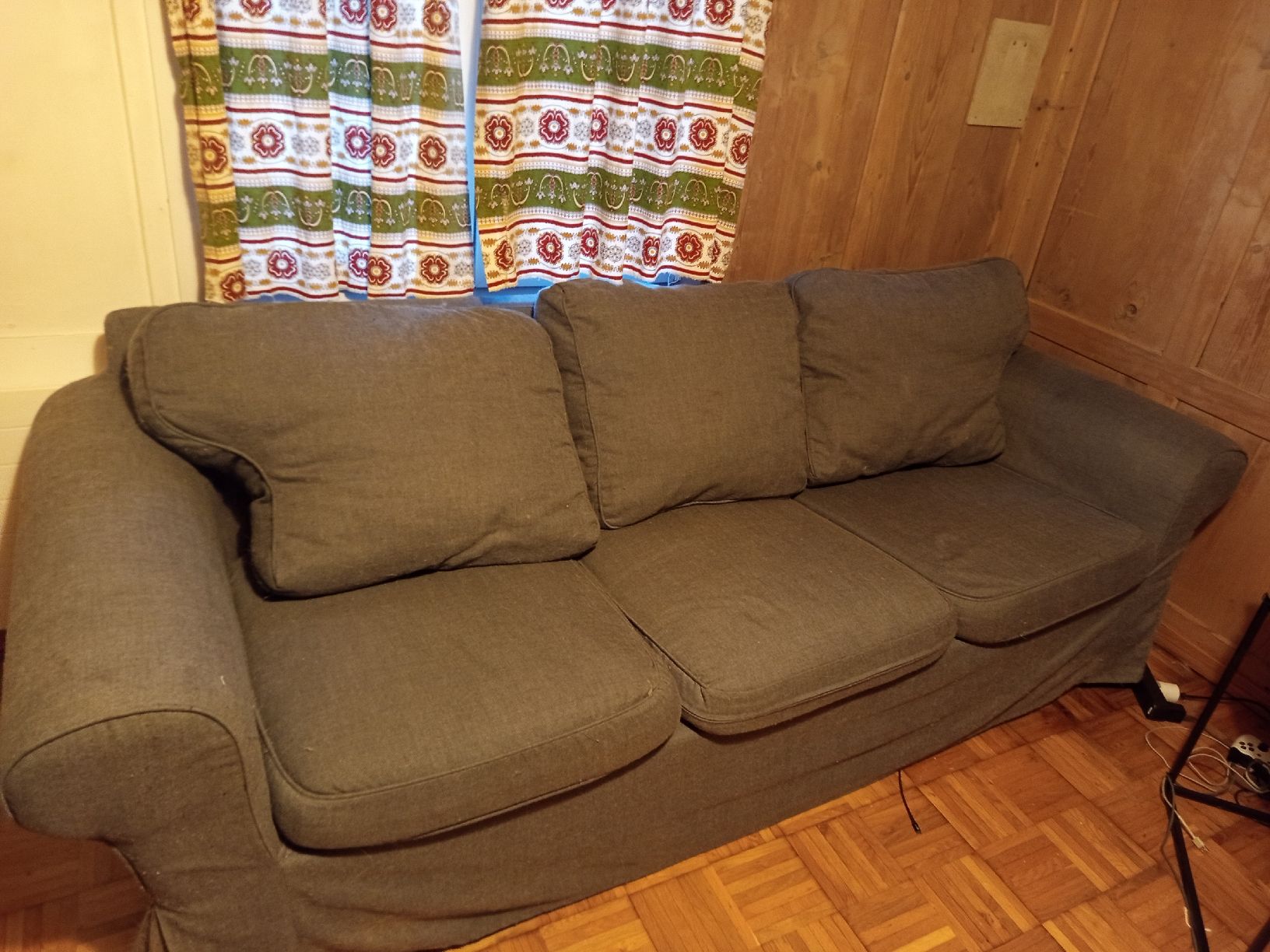 Divani: Sofa, grau 3-Sitzer – Usato da Bleienbach venduto da oem_laptop_parts