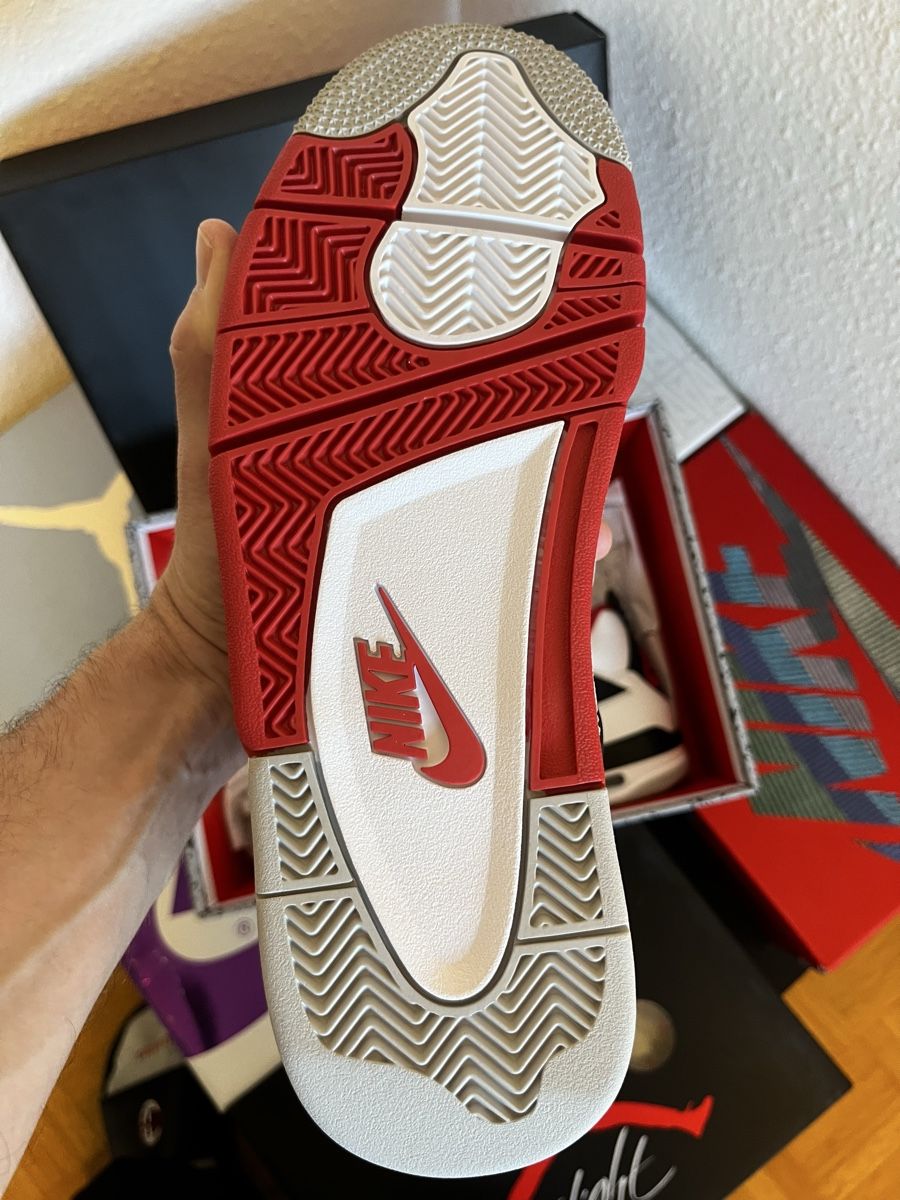 Jordan Scarpe da uomo: Jordan 4 Fire Red, Grösse 42 – Nuovo e nell'imballaggio originale da Liebefeld venduto da donetasy 2