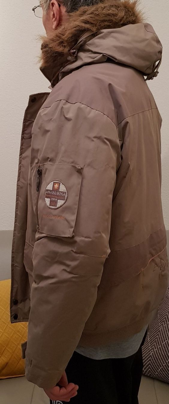 Jacken: Anapurna Winterjacke – Gebraucht aus Glattpark(Opfikon) von ejo_m8fr 2