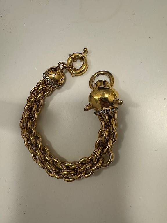 Bracciali & Braccialetti: Guess Armband gold mit Tigerkopf – Usato da Pfäffikon SZ venduto da Melanie335