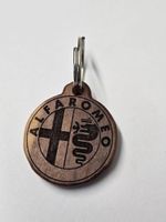 Alfa Romeo Schlüsselanhänger Holz Geschenkidee
