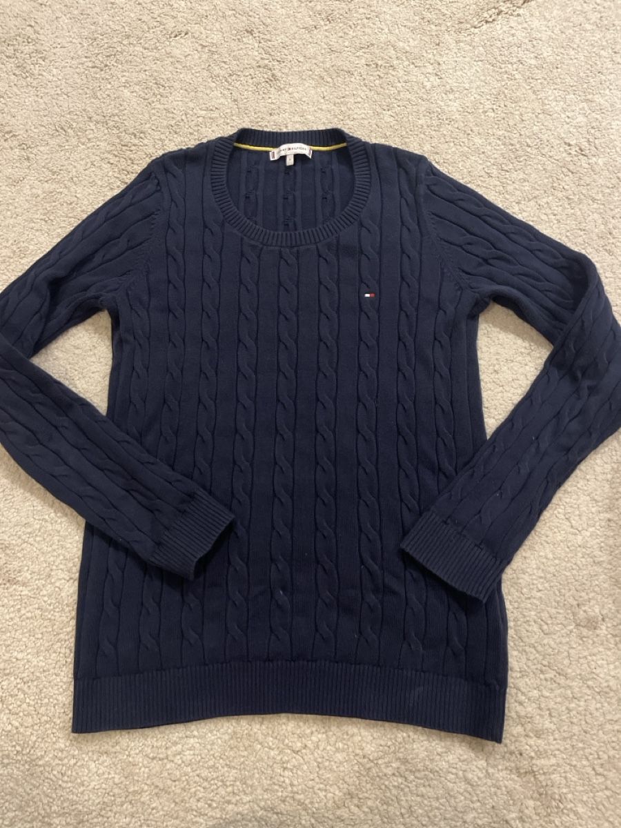 Tommy Hilfiger Maglioni & Felpe: Blue Tommy Hilfiger sweater round neck – Usato da Zug venduto da ChicSales
