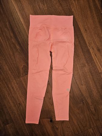 Oceans Apart Leggings, Grösse M, Top Zustand, Lachs