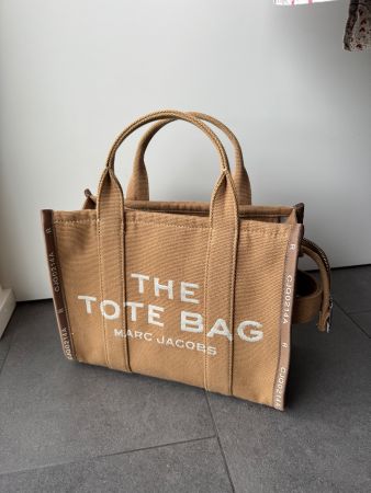 Marc Jacobs The Jacquard Medium Tote Bag - Camel