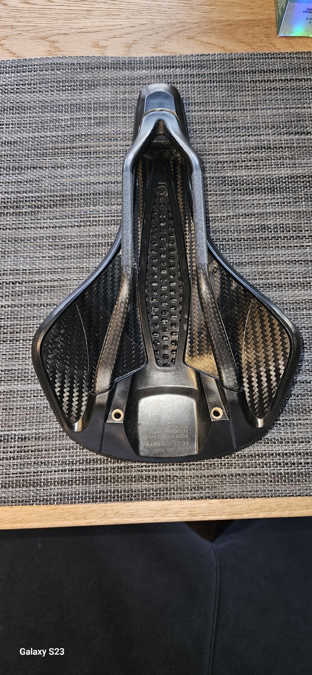 Specialized Pezzi di ricambio: Selle vélo Specialized S-Works Phenom avec miroir – Usato da Geneve venduto da gezcx 5