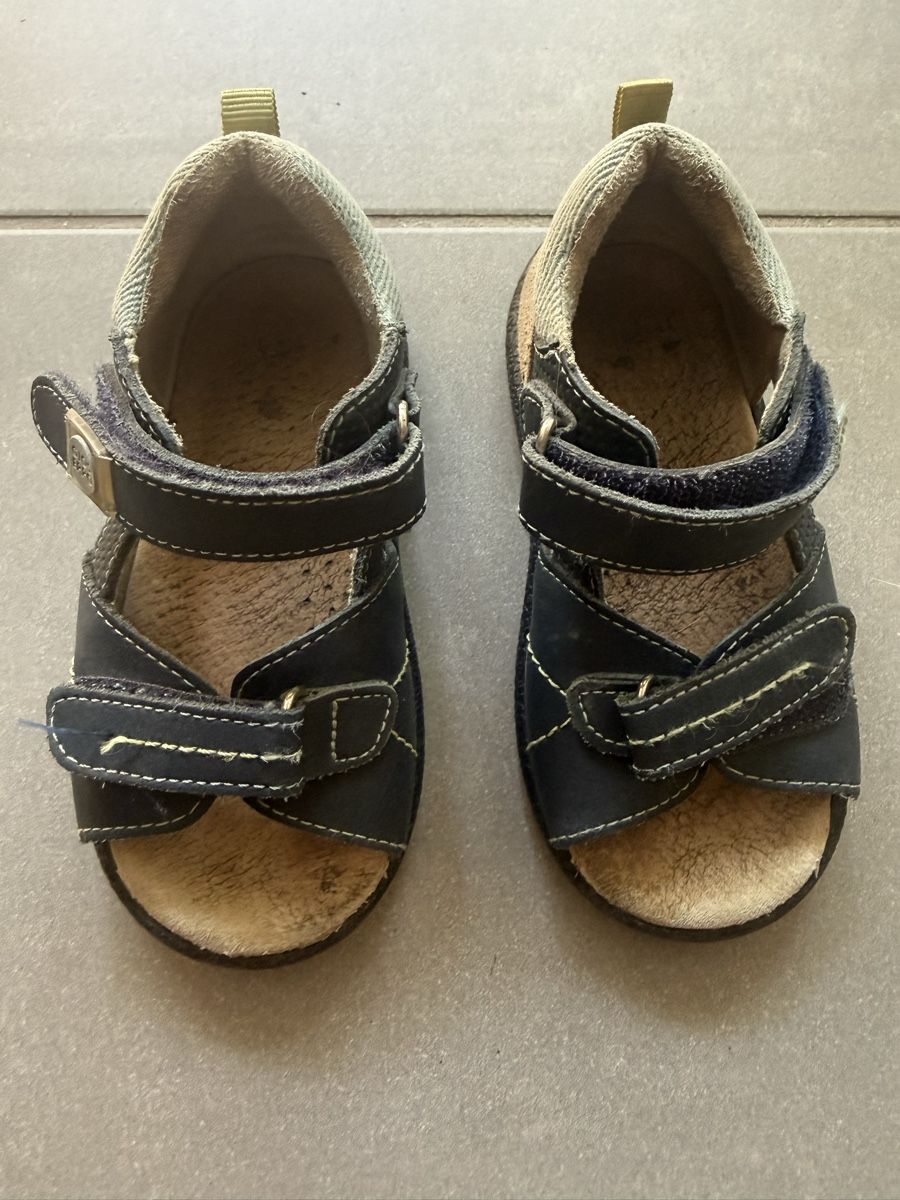 Chaussures garçon: Sandal Gr.24 – D'occasion à Zürich par audrey_dri