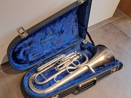 Schönes Es Horn von Besson ideal für Einsteiger